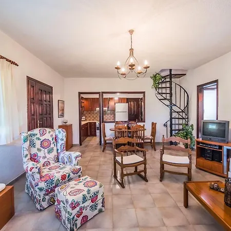 Villa Athena By Halu! Sani